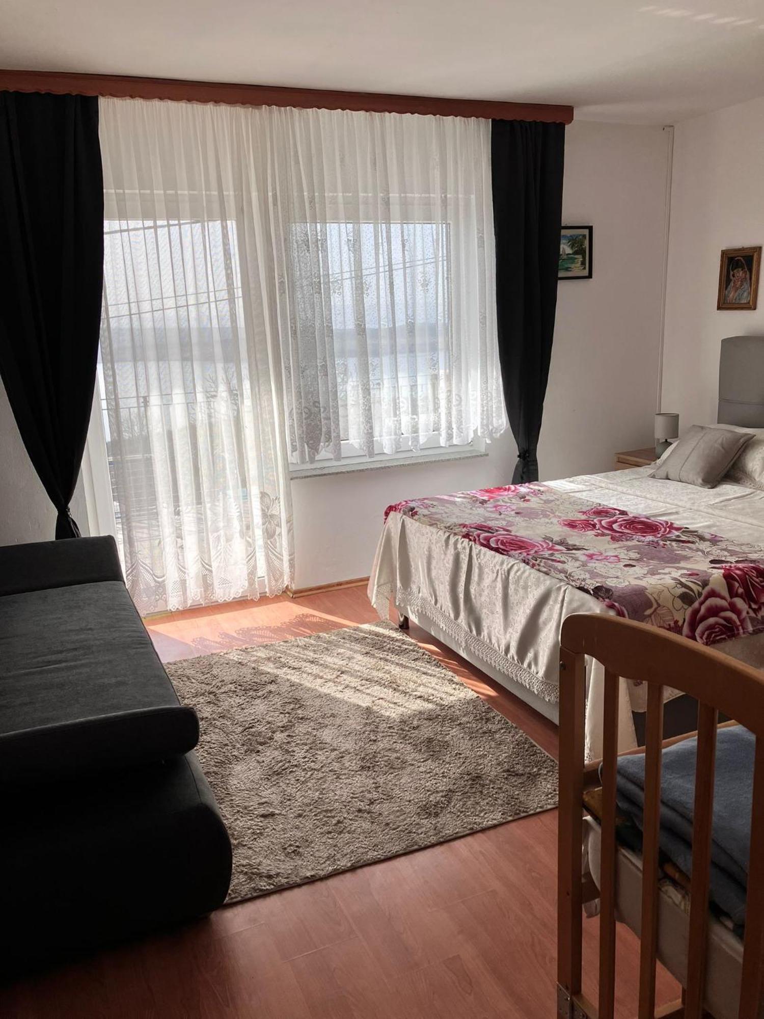 Apartamento App Martina Dramalj Exterior foto
